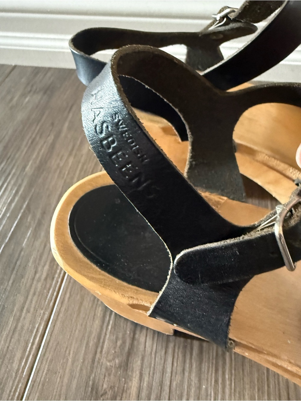 Swedish Hasbeens Leather Clogs Size 40 - Picture 2 of 7